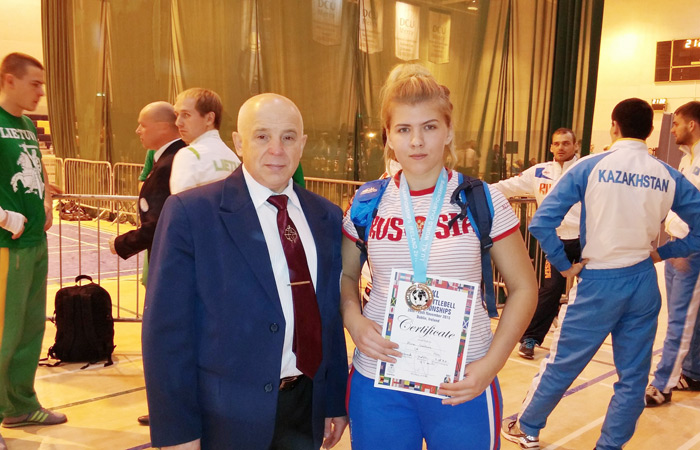 �� ����� 16 ���, � ��� ��� ����� ����������...